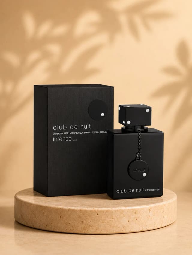 Frasco de Club de Nuit Intense Man, Armaf